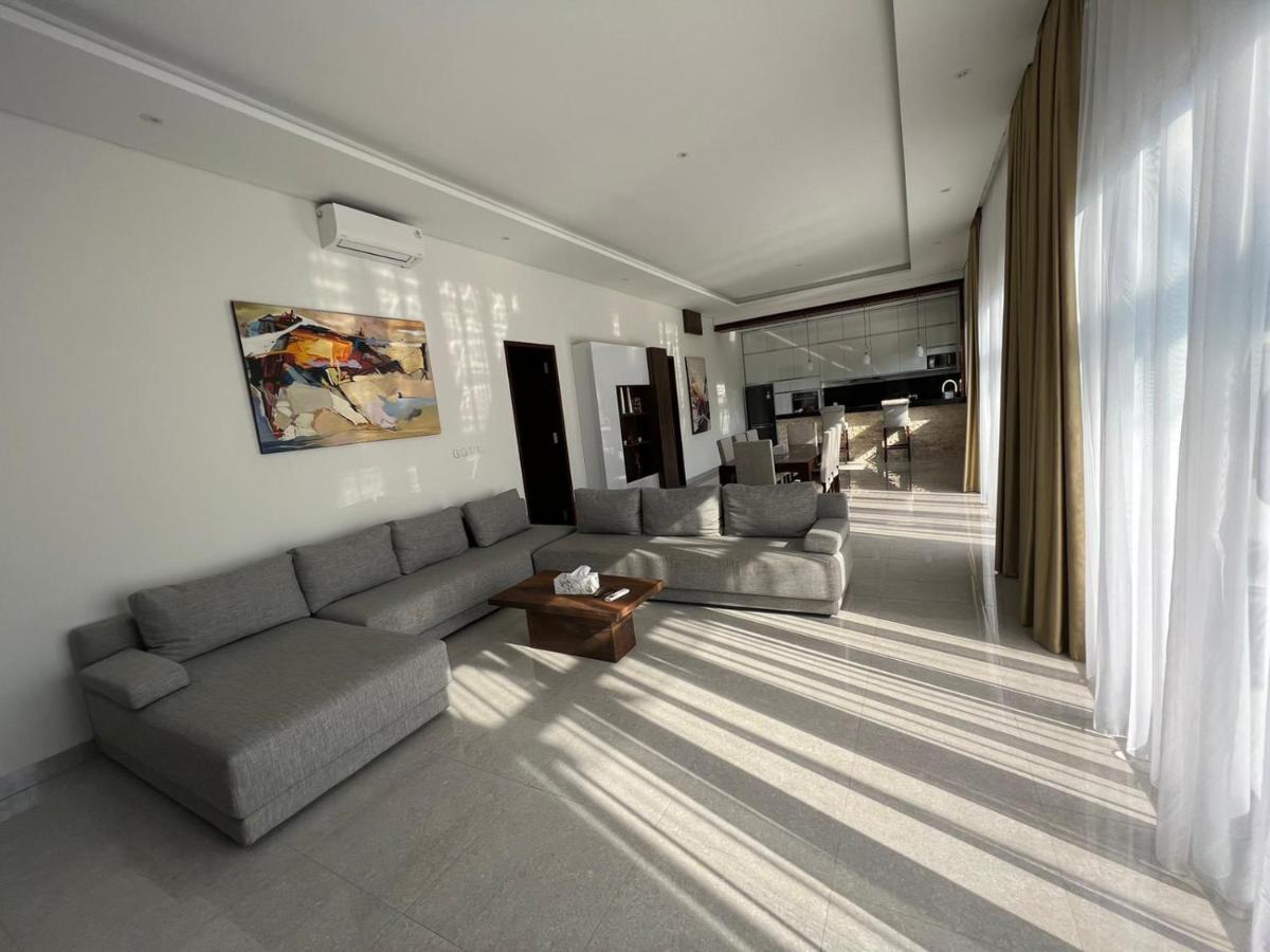 Villa Niang Ando ลาบวนบาโจ ห้อง รูปภาพ